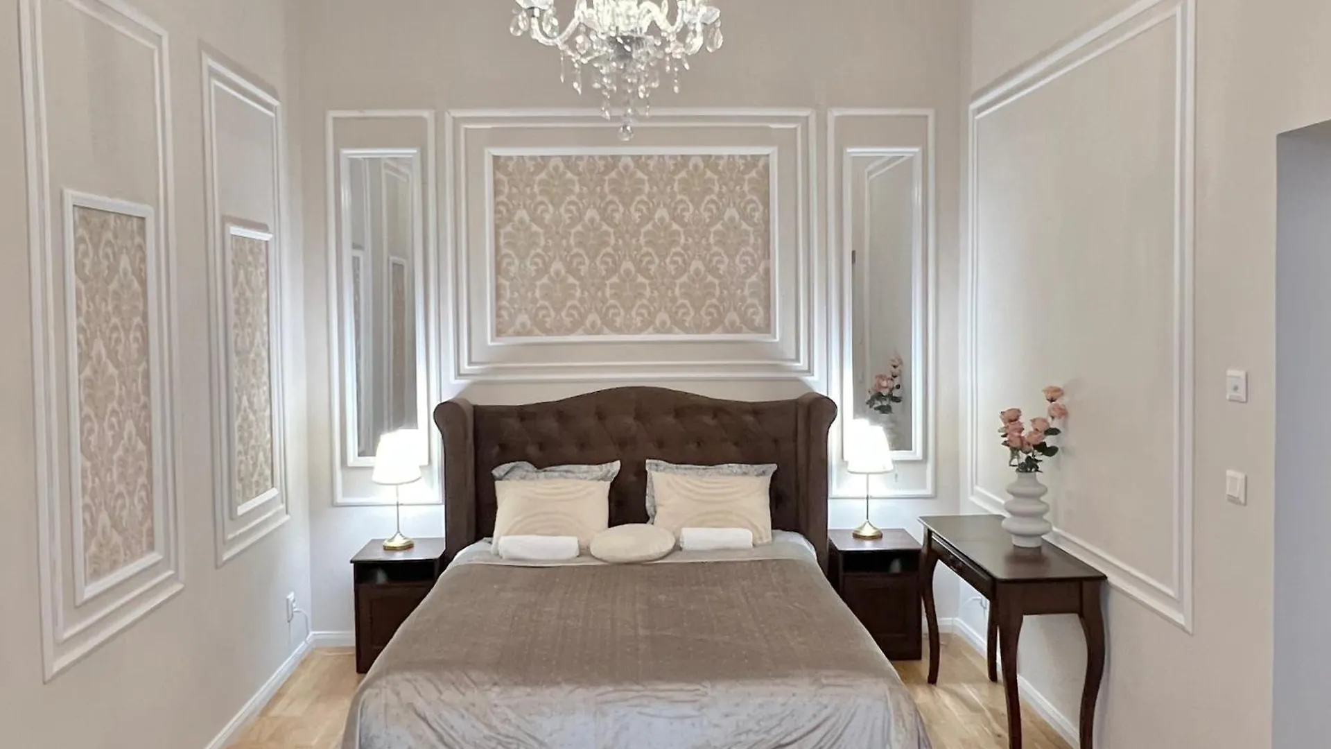 Angeloroma Apartment In The Center 프라하
